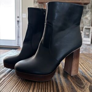 Elegant Black Leather Ankle Boots